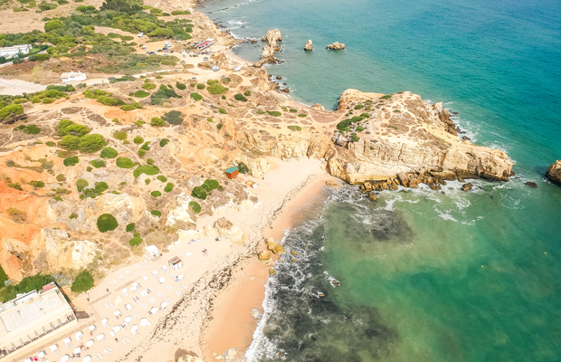 Algarve Portugal: Cidades, dicas, melhores praias - Viagens e Caminhos
